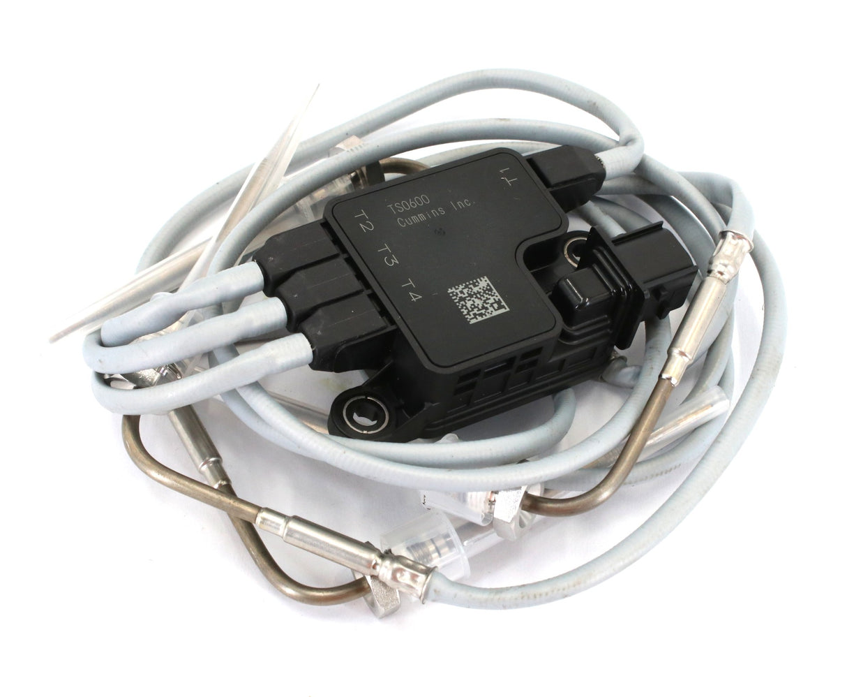 CUMMINS ­-­ 4384561 ­-­ SENSOR - TEMPERATURE