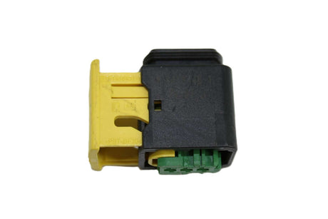 AMP INC ­-­ 3-1418448-1 ­-­ HOUSING