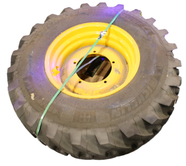 JCB ­-­ 128|L1807 ­-­ WHEEL 480|80-26 POWER CL