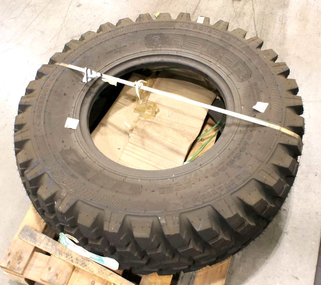 JCB ­-­ 332|W9611 ­-­ NOKIAN 360|80 R20 TRI 2 TIRE