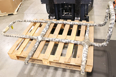 JCB ­-­ 333|K6844 ­-­ HANDRAIL RH