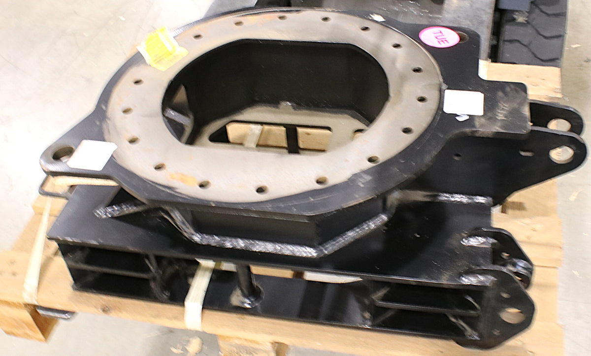 JCB ­-­ 335|11717 ­-­ MACHINED TURRET