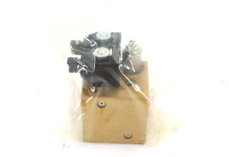 JCB ­-­ 25|220996 ­-­ VALVE SWING BRAKE