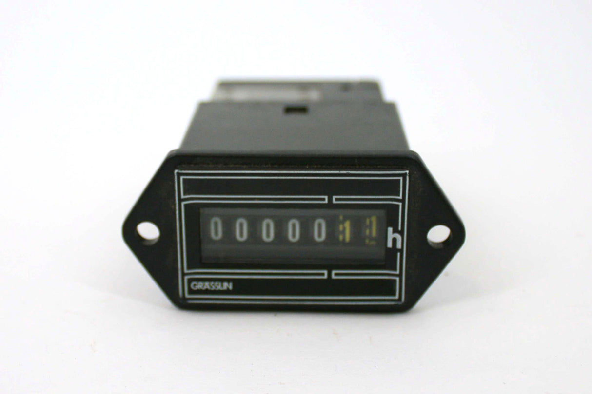 GRÄSSLIN ZEITSCHALTTECHNIK GmbH  ­-­ FWZ53 ­-­ HOUR METER