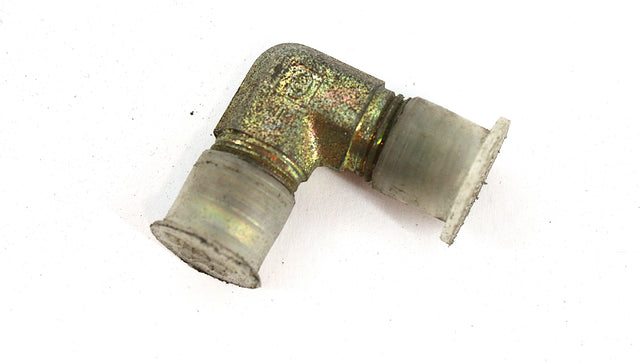 THIEMAN TAILGATES  INC ­-­ 4962-001 ­-­ 90 DEG THIEMAN FITTING