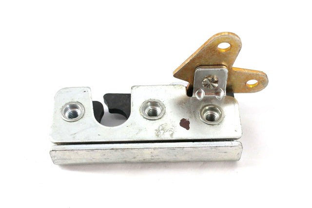 MACK ­-­ 84015711 ­-­ DOOR LATCH ASSEMBLY