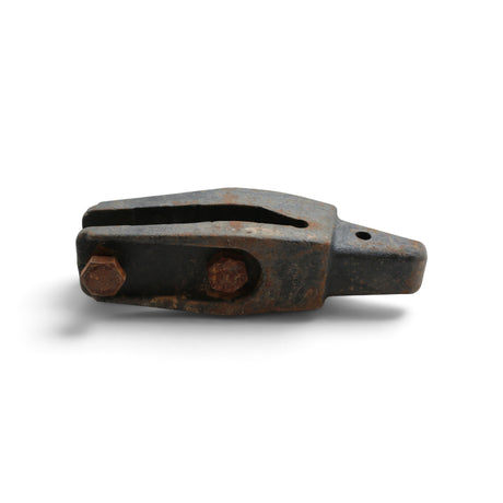 JOHN DEERE    ­-­ T30CA ­-­ CENTER SHANK