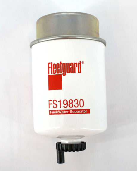 FLEETGUARD ­-­ FS19830 ­-­ FUEL|WATER SEPARATOR