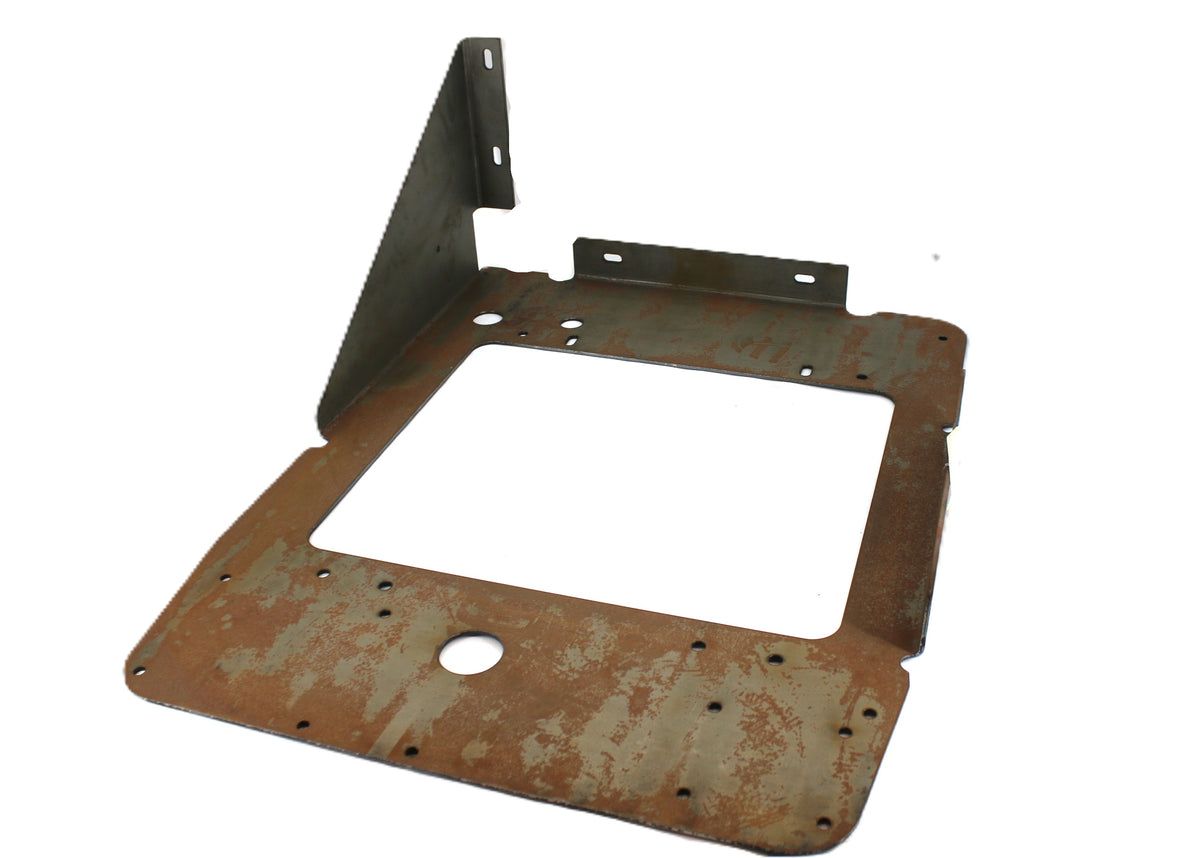 JLG ­-­ 1001142826 ­-­ PLATE - RADIATOR MTG