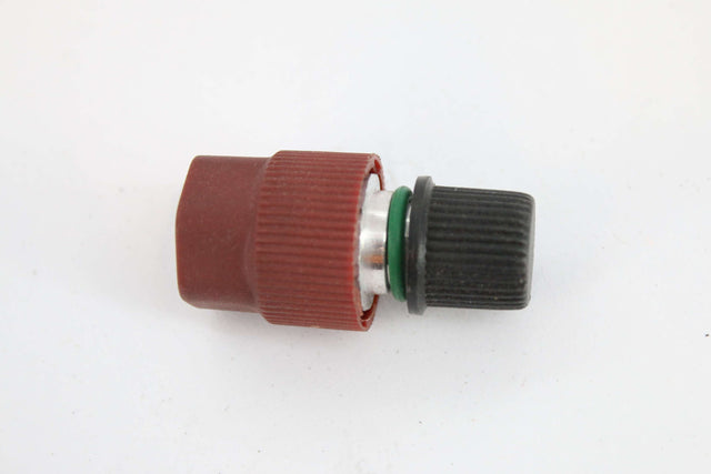 MACK ­-­ 1000-FT91040 ­-­ HIGH PRESSURE SCHRAEDER VALVE