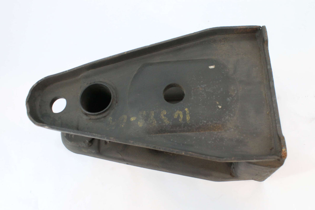 HUTCH ­-­ 16315-01 ­-­ SPRING HANGER