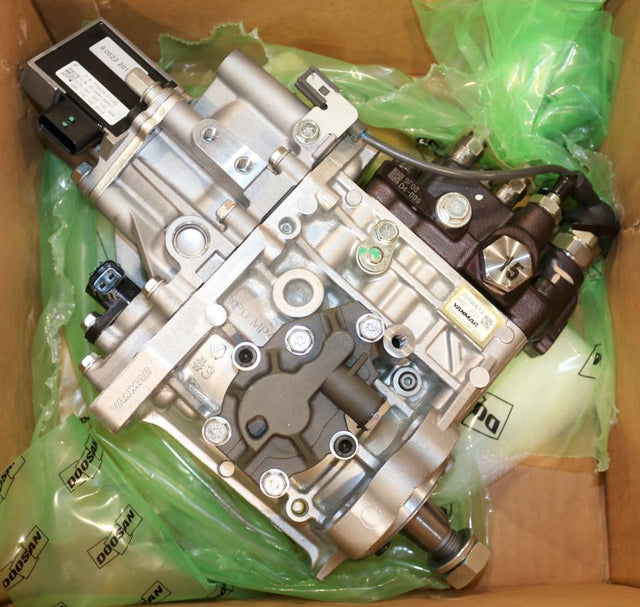 BOBCAT - 7007546 - PUMP INJECTION ASSY