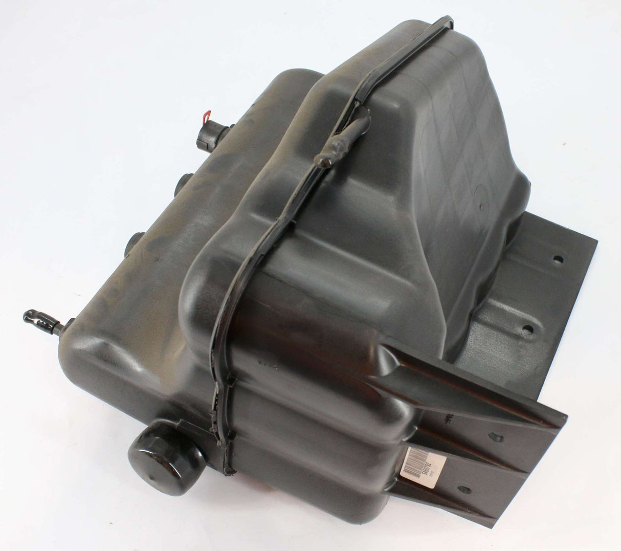 NAVISTAR ­-­ 2508700C92 ­-­ RESERVOIR - COOLANT TANK