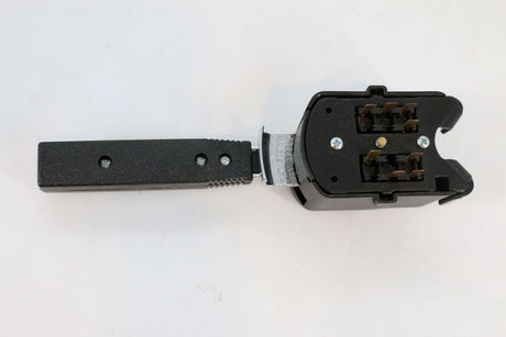 NAVISTAR ­-­ 3544933C92 ­-­ TURN SIGNAL SWITCH