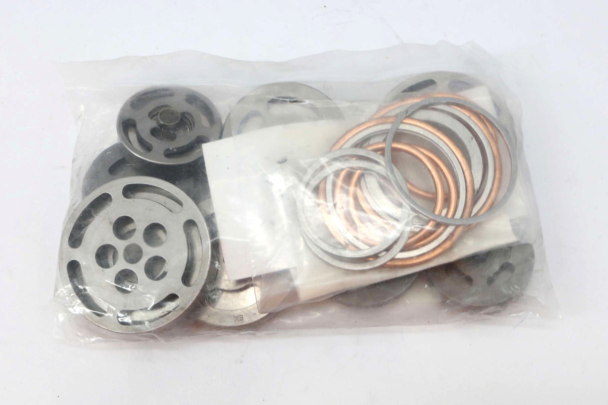 CHAMPION ­-­ Z5157 ­-­ VALVE SET W|GASKETS
