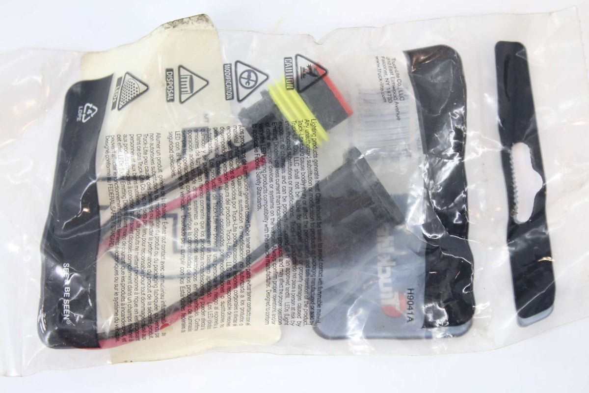 TRUCK-LITE ­-­ 94706-3 ­-­ HARNESS