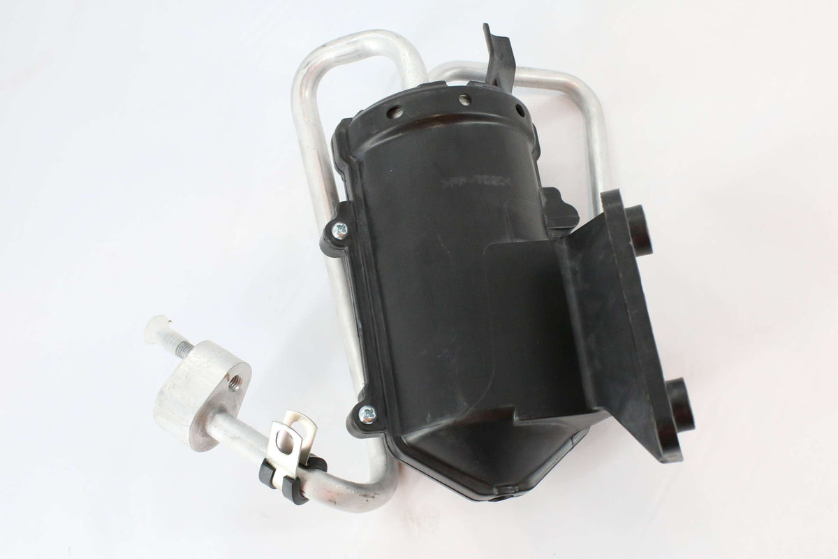 NAVISTAR ­-­ 3666273C1 ­-­ RECIEVER DRIER FILTER ASSEMBLY