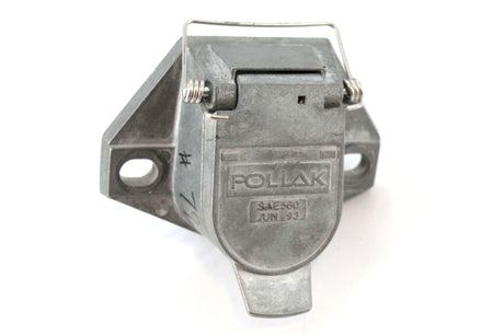 POLLAK ­-­ 11-720 ­-­ 7-WAY CONNECTOR SOCKET