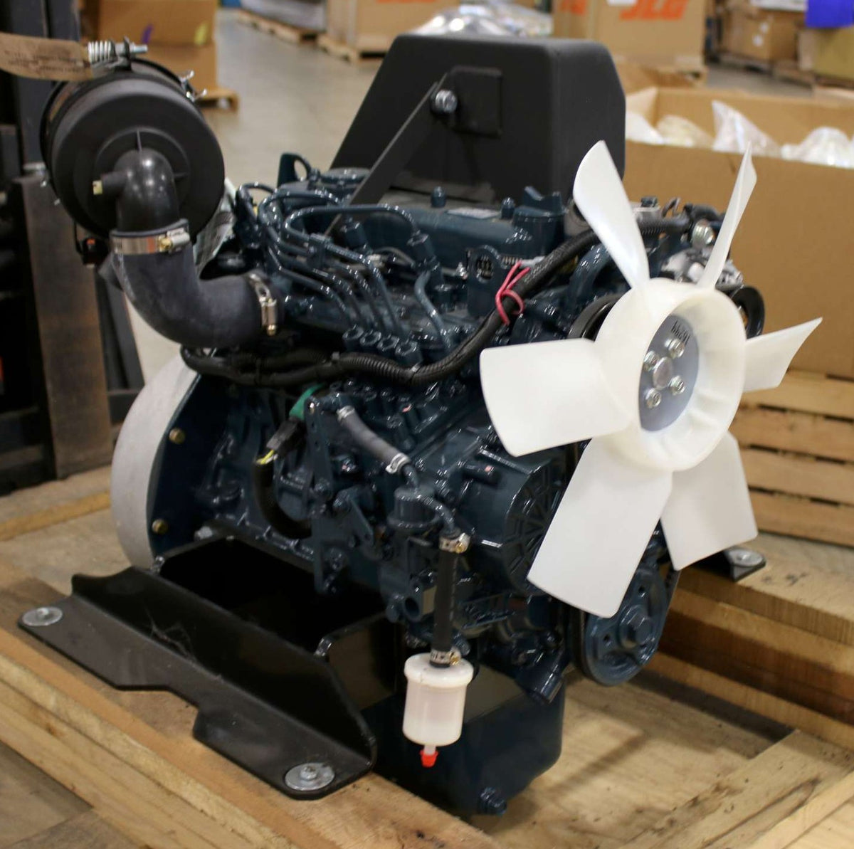 KUBOTA - V1524B4-1BRL1 - ENGINE - KUBOTA - 25HP T4F
