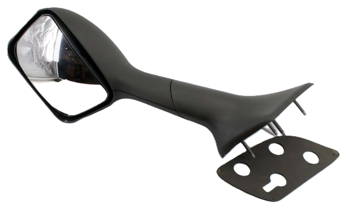 NAVISTAR - 3787835C93 - MIRROR HOOD